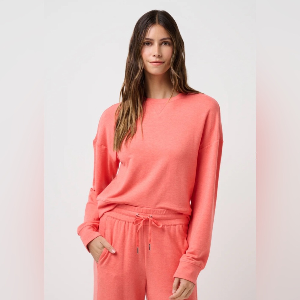TRAVIS MATHEW Cloud Terry Crew Sweatshirt